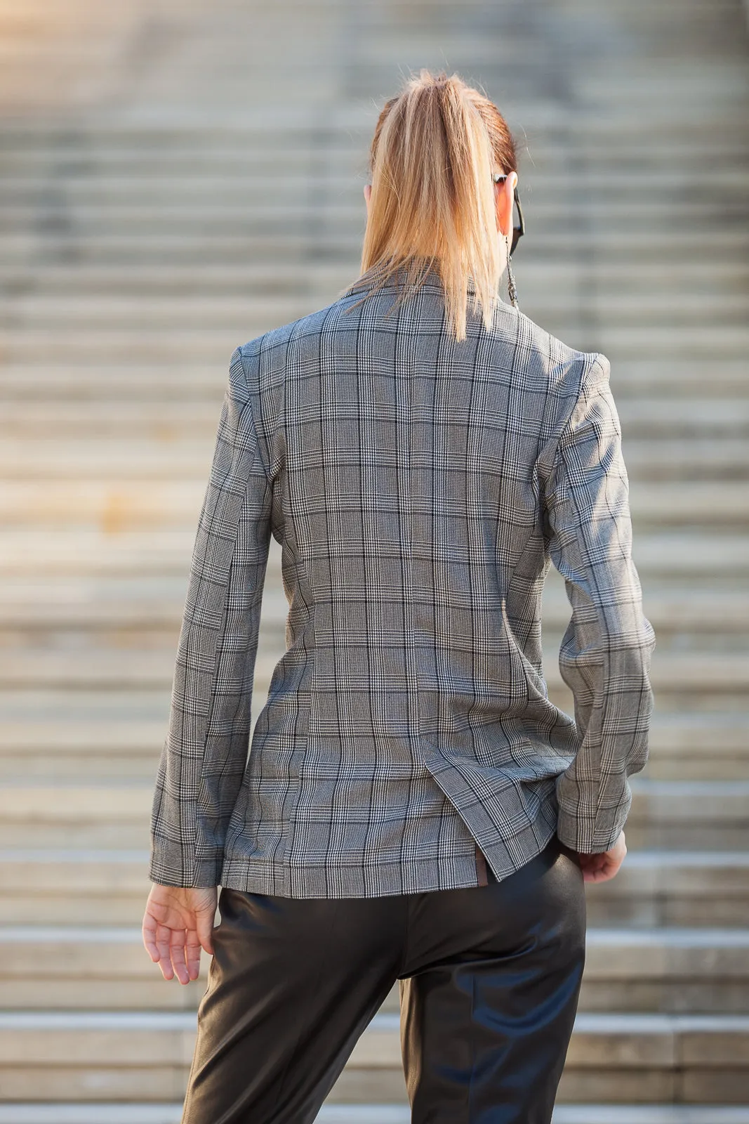 CHECKED DOUBLE-BREASTED JACKET