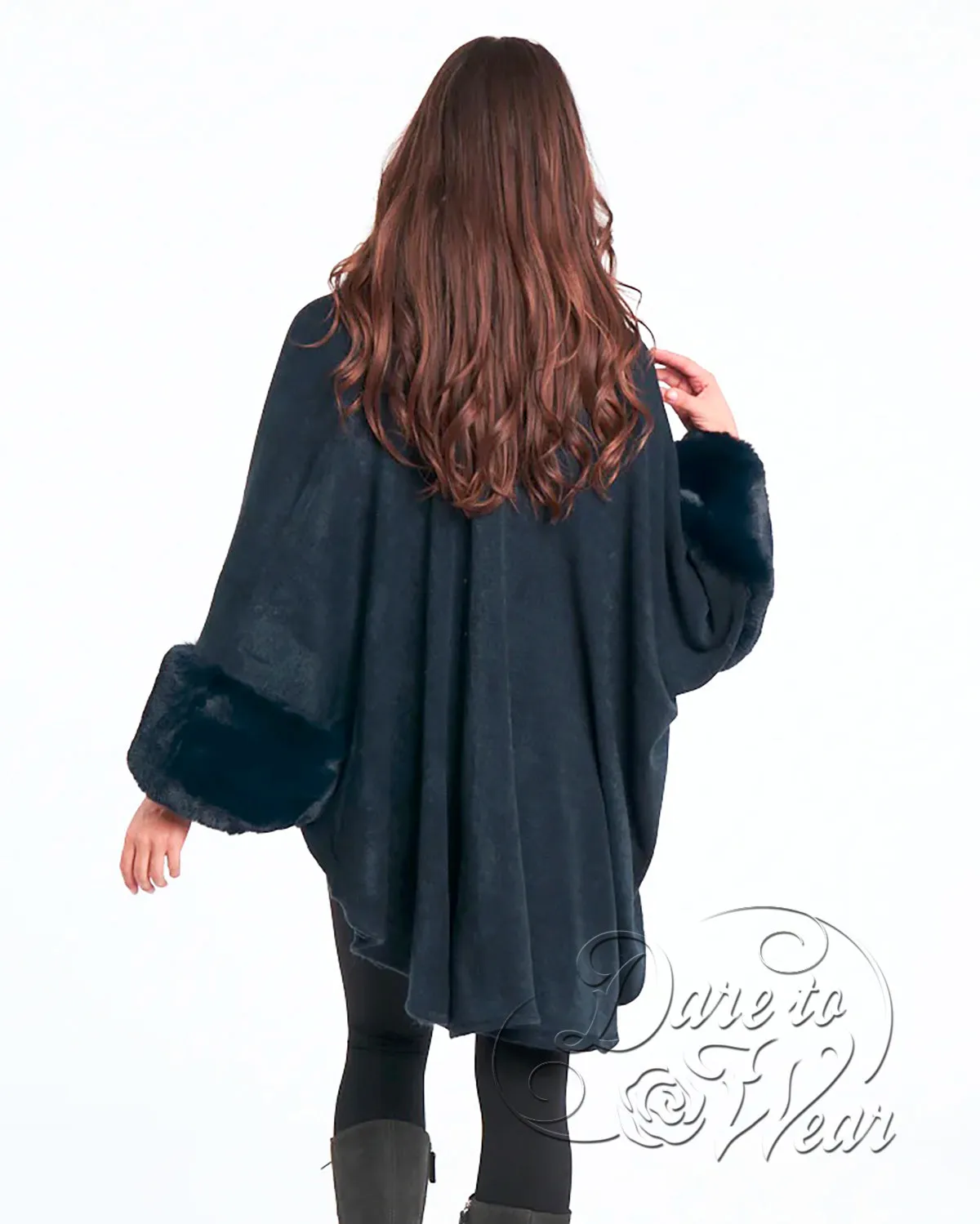Cuddle Faux Fur Wrap in Twilight