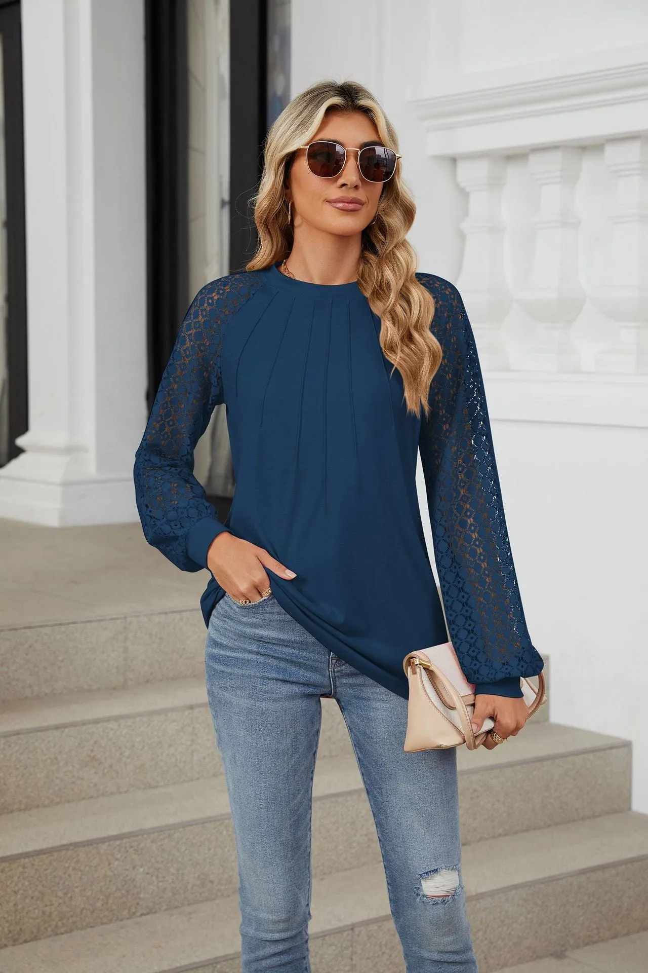 Lace Splicing Crew Neck Long Sleeve Loose T-Shirt