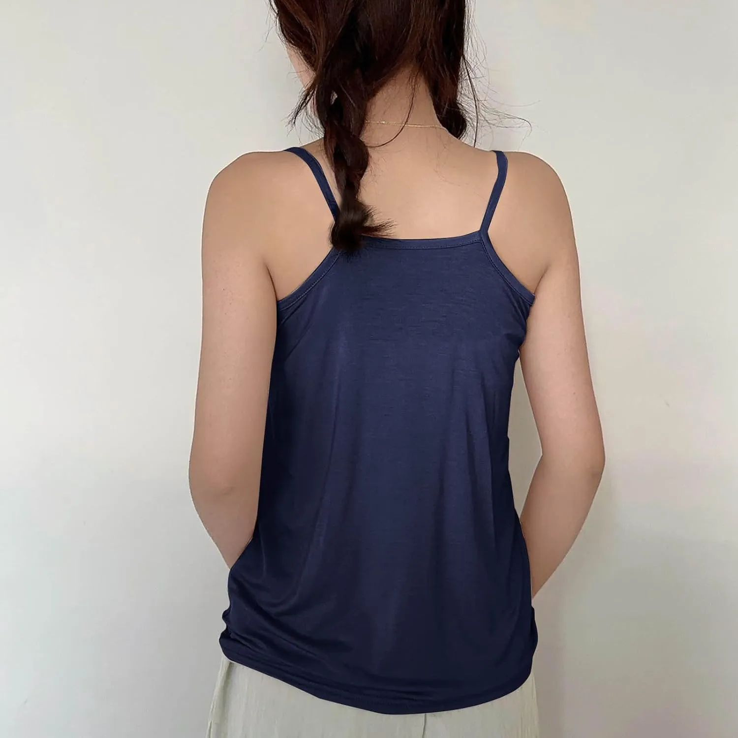 Oplxuo Women Camisole Spaghetti Strap Tank Top Casual Loose Layering Cami Undershirt for Yoga