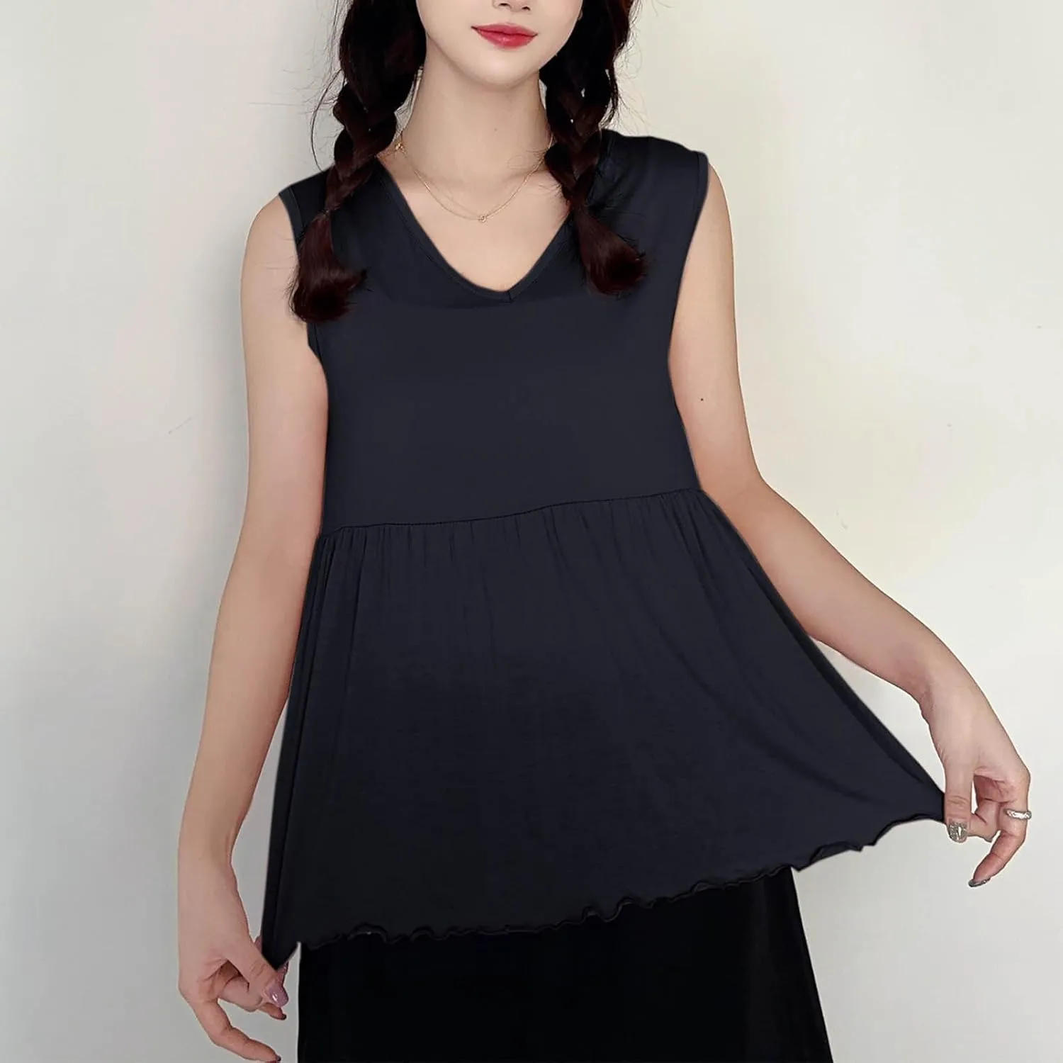 Oplxuo Women Sleeveless Tank Top V-Neck Ruffle Hem Camisole Casual Loose Layering Cami Undershirt for Yoga