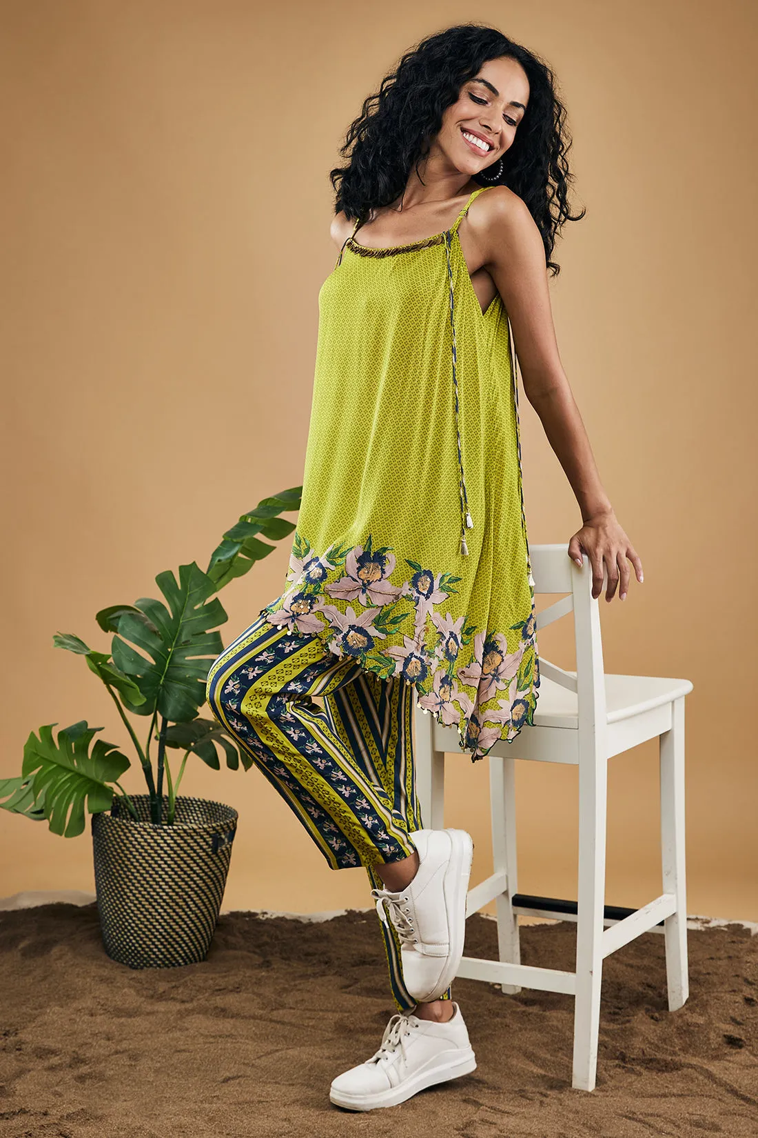 Orchid Bloom Embellished Top With Pants
