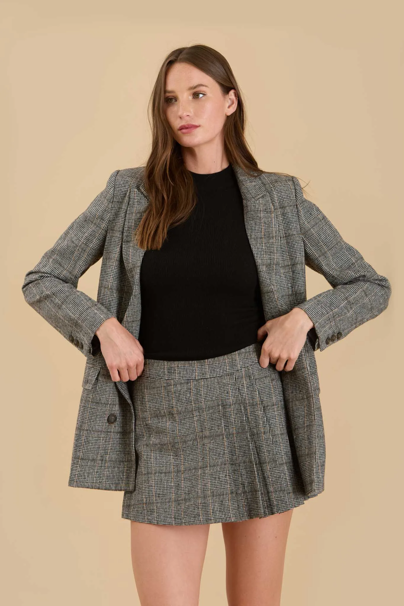PLAID MINI PLEATED SKORT